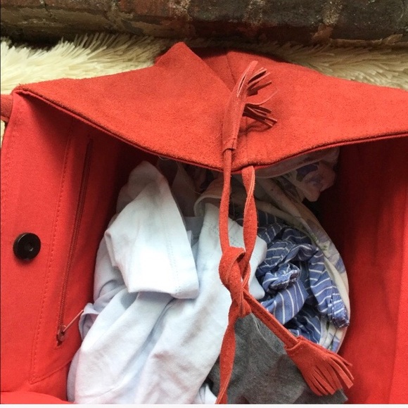 ❤️Red Suede Tote❤️ - Picture 8 of 8